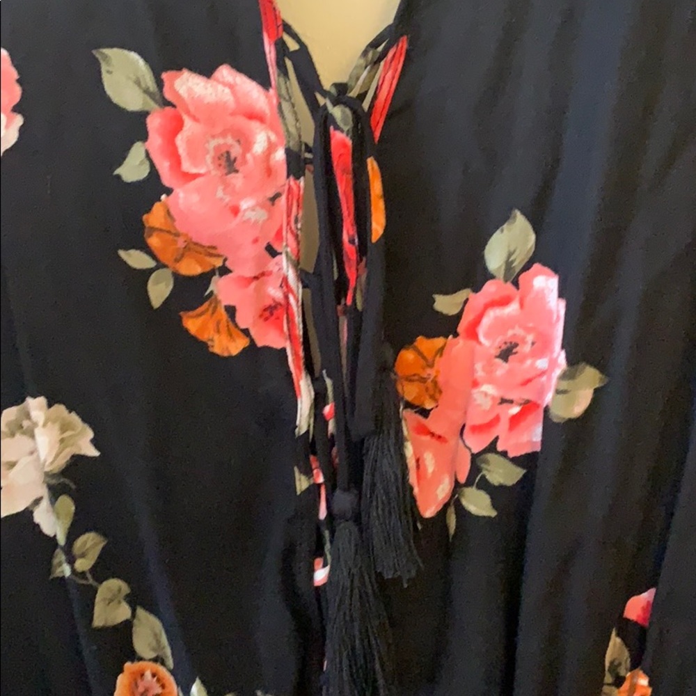 Floral romper - Picture 3 of 4